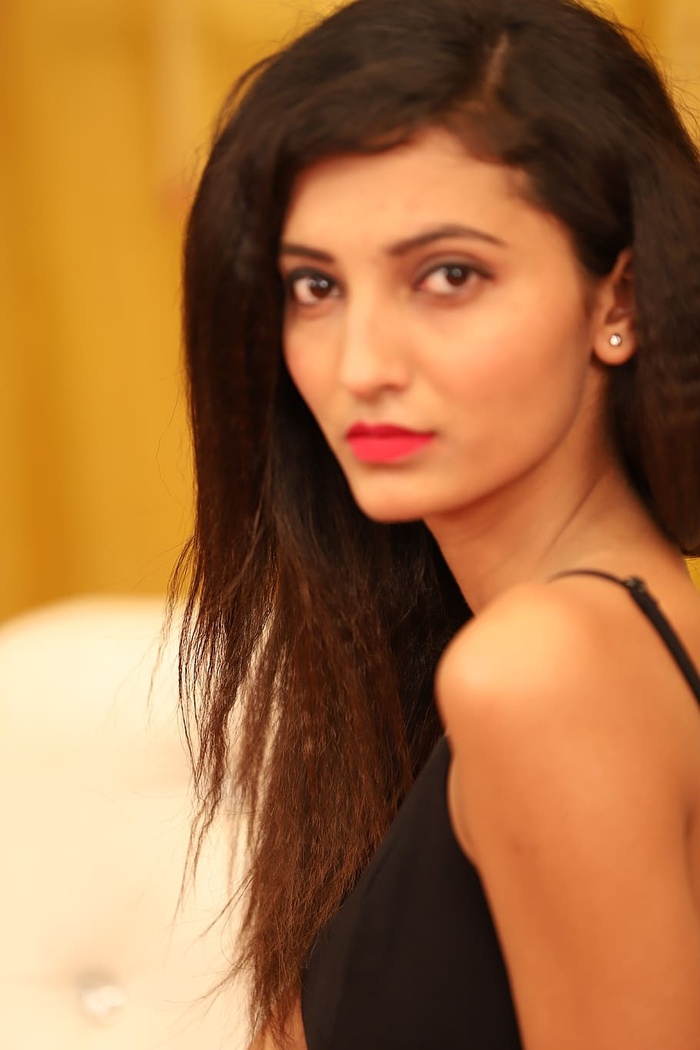 辣妹，脸，眼睛，印度模特儿，肖像，看镜头，美女，美女