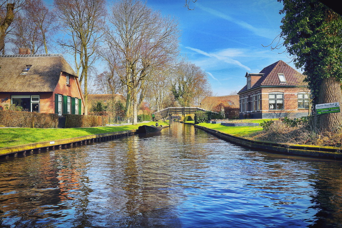 负载其他、giethoorn、假日、旅行、建筑结构、水、建筑、建筑外观