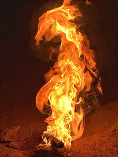 火,洞穴,洞穴,气体,火焰,乐趣,夜晚,尼安德特人 火,洞穴,洞穴,气体,火焰,乐趣,夜晚,尼安德特人
