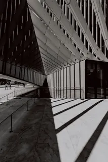 现代白色建筑,建筑师艾利斯·马泰乌斯的EDP总部,葡萄牙里斯本 现代白色建筑,建筑师艾利斯·马泰乌斯的EDP总部,葡萄牙里斯本