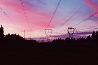 加拿大、兰利、乔治·普雷斯顿娱乐中心、日落、电力线、云、天空、电力塔