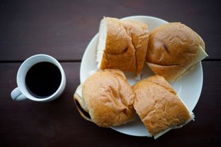 日本，早上，早餐，面包，咖啡，食物和饮料，食物，杯子