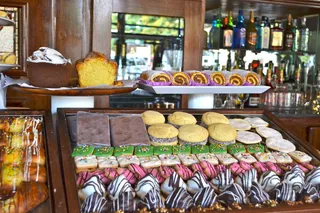 什锦糕点店，糕点，甜点，沙漠，面包房，咖啡馆，糕点，商店