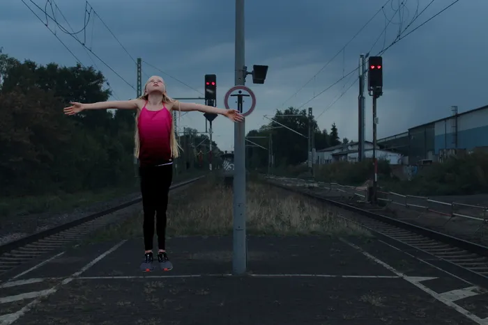 边界，叛军，革命，服从，围栏，破坏，规则，关闭