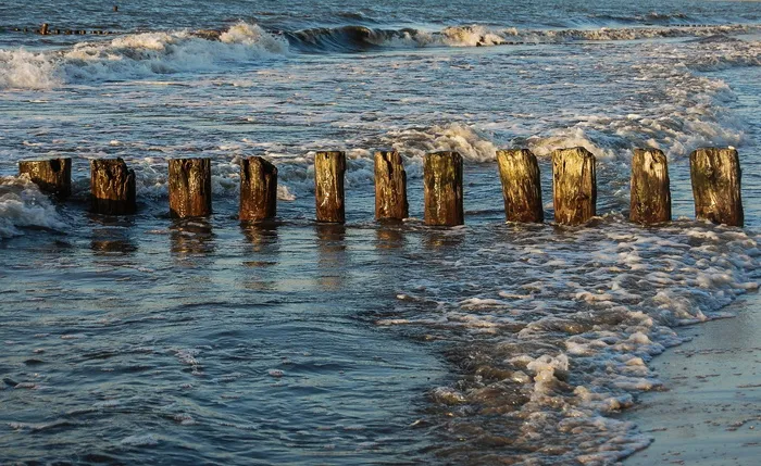 Groynes，波罗的海，海，波浪，泡沫，海，波浪，自然，海滩