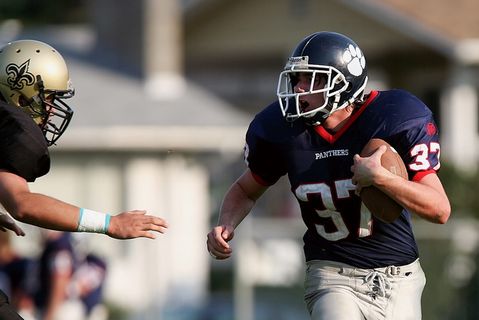 足球，跑背，带球，橄榄球，跑步，运动，球，背