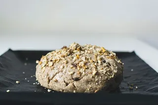 传统的捷克复活节糕点在烘焙前要烤马扎内克