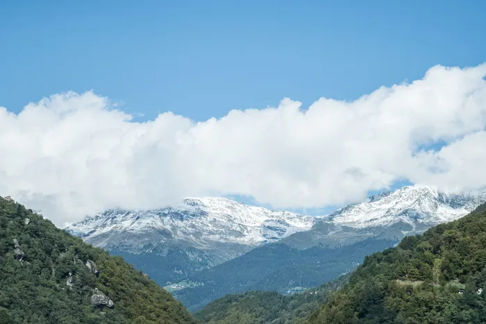 雪山的航空图像