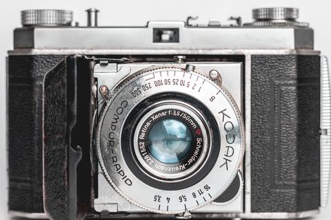 黑白柯达胶卷相机