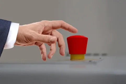 人,按下,红色,按钮,战争,核战争,手指,按下 人,按下,红色,按钮,战争,核战争,手指,按下