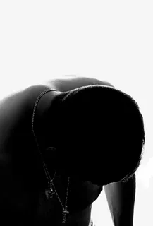 点头、佩戴、项链、失落、男人、剪影、黑白、男性