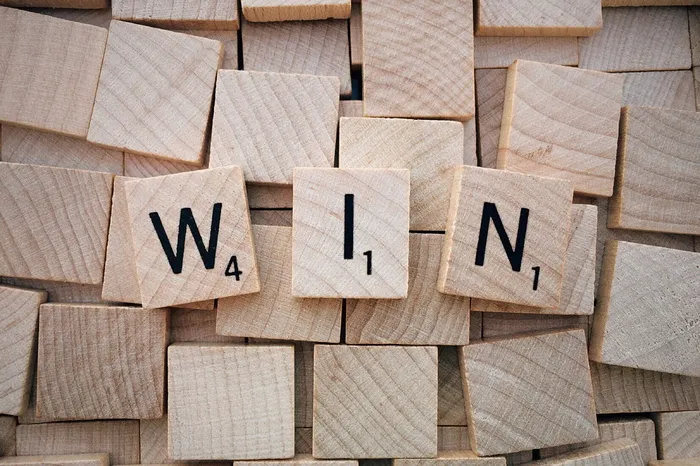 拼字瓷砖形状、win、word、拼字、字母、木质、木质-材料、文本