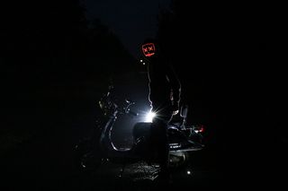 红色、骷髅头、面具、蓝色、照片、公司、骑行、道路