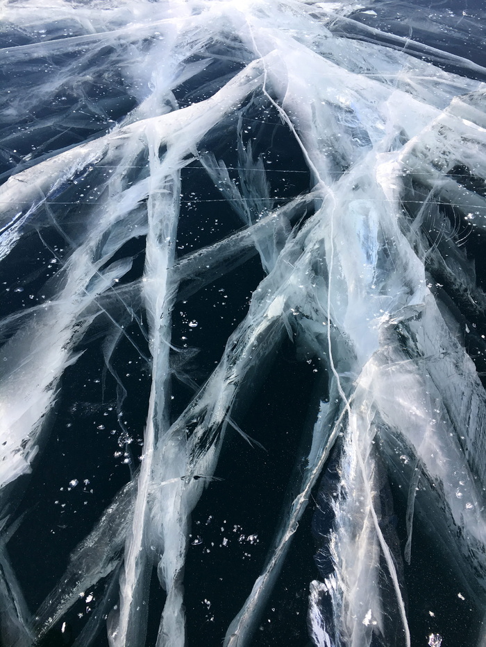 白色艺术品，无人物，背景，特写，全框架，自然，低温，烟雾-物理结构