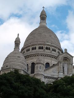 圣心、纪念碑、蒙马特、穹顶、天空、建筑外部、建筑结构、建筑