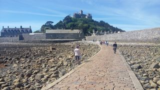 圣米歇尔山、退潮、步行、康沃尔、南格兰、潮汐岛、朝圣之地、国家信托基金