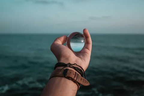 男人,手,玻璃,地球仪,手表,表带,手,胳膊 男人,手,玻璃,地球仪,手表,表带,手,胳膊