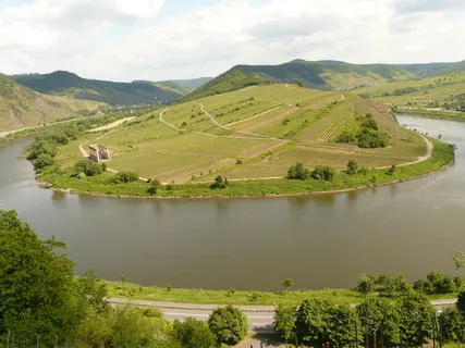 Bend、Mosel、Bremm、Sachsen、River、River loop、meander、nature Bend、Mosel、Bremm、Sachsen、River、River loop、meander、nature