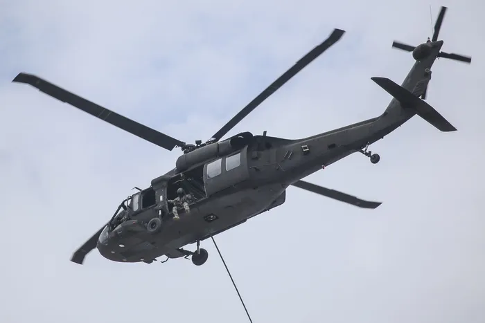 uh-60黑鹰，飞行，绳索，特种作战，飞行，飞机，直升机