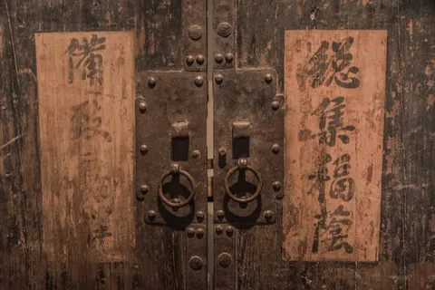 木材-材料，门，入口，特写，无人，安全，旧，金属