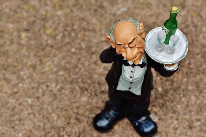 服务员迷你图, 管家, 托盘, 饮料, 酒, 香槟, 操作, 美食