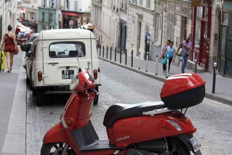 vespa，巴黎，lane，montmartre，4l，red，scooter，city