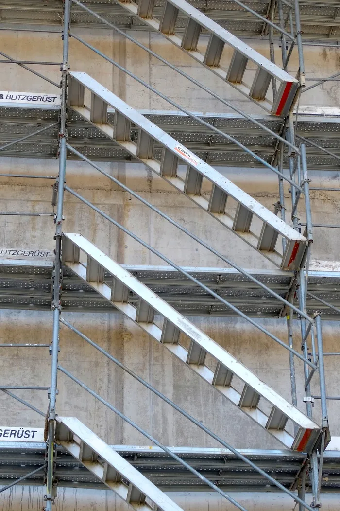 楼梯、上升、升级、上升、上升、脚手架、施工、建筑