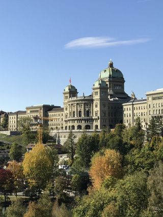 bundeshaus，bern，switzerland，建筑外观，建筑，建筑结构，树木，植物