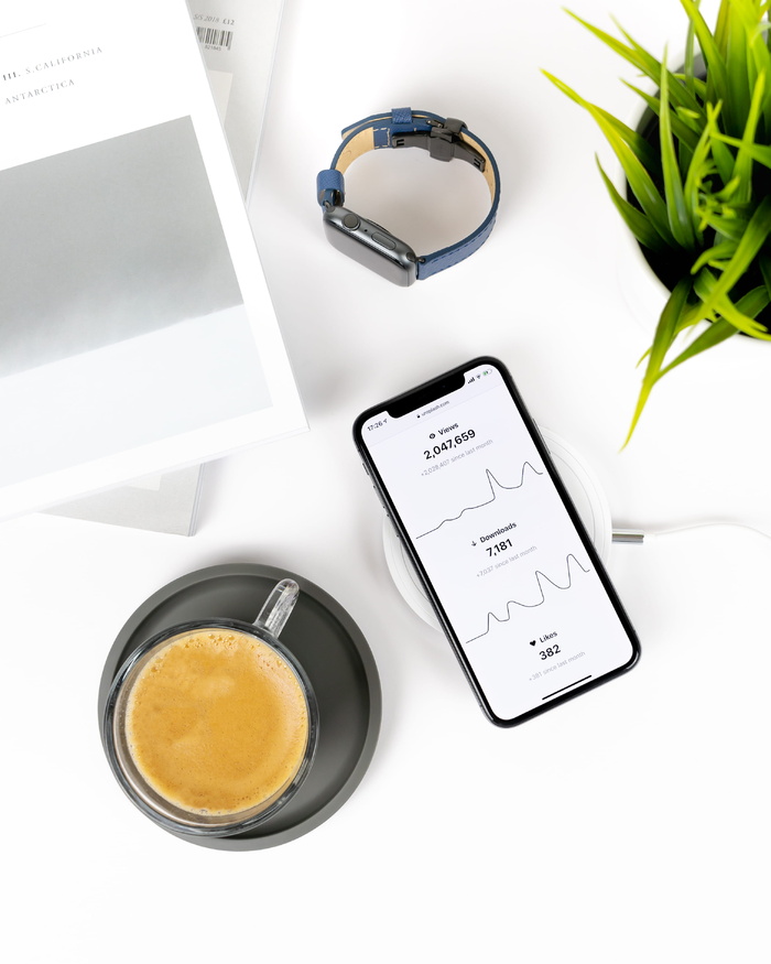 黑色陶瓷杯，iphone x，工作，手表，苹果手表，商业，数字，统计