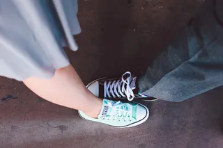 close、photo、man、woman、teal、black、匡威、star