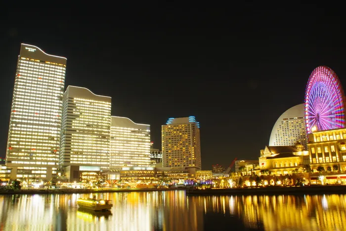 高层建筑夜间