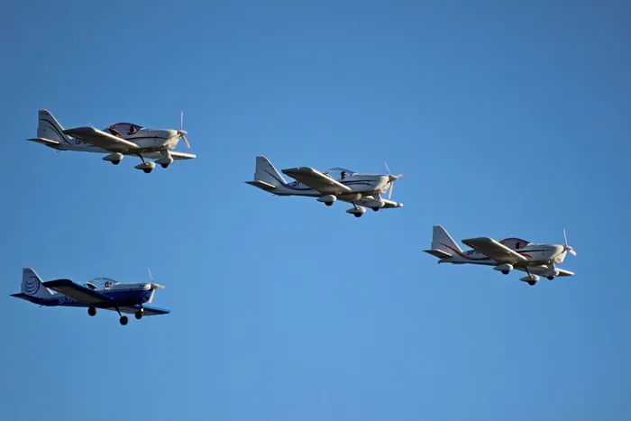 航空，航展，飞机，机票，同步，飞行器，飞行，运输方式