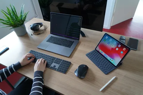 电子产品, 键盘, 硬件, 计算机, 计算机硬件, 电脑键盘, 笔记本电脑, 鼠标 电子产品, 键盘, 硬件, 计算机, 计算机硬件, 电脑键盘, 笔记本电脑, 鼠标