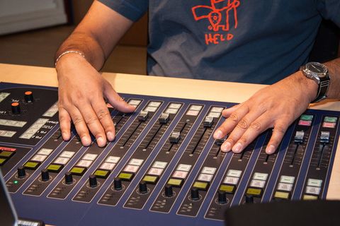 人员、播放、音频、混音器、录音室、扬声器驾驶室、导演台、信息传输