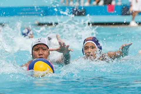 人够球、水、人、人、衣服、衣服、帽子、帽子 人够球、水、人、人、衣服、衣服、帽子、帽子