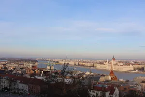 布达佩斯、匈牙利、多瑙河、河流、天际线、天空、蓝色、建筑物