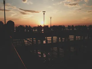 低, 光摄影, 人, 棕色, 木, 木栈道, 剪影, 码头