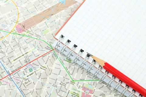 红色，铅笔，打开，弹簧笔记本，地图，弹簧，笔记本，笔记