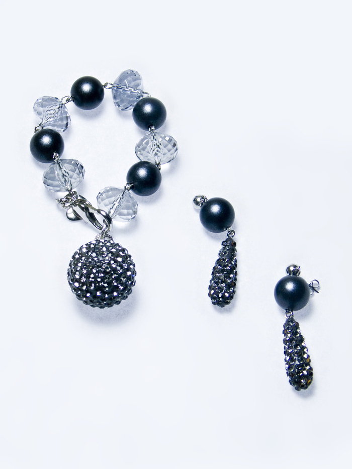 摄影棚拍摄、珠宝、室内、浆果、食物、白色背景、一组物品、食物和饮料