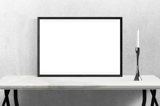 墙、海报、框架、植物、桌子、蜡烛、技术、复制空间