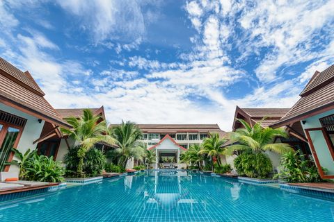 建筑物附近的水体