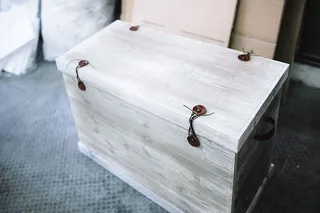 意大利穆拉诺岛上的维尼尼玻璃厂和博物馆