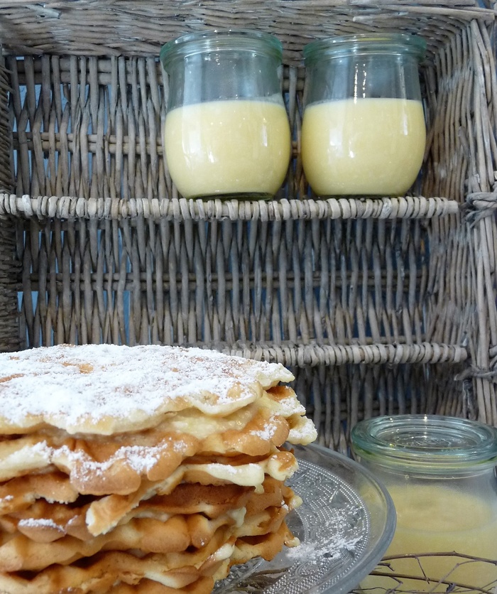 华夫饼，华夫饼，咖啡馆，甜食，甜食，华夫心，食物，自制