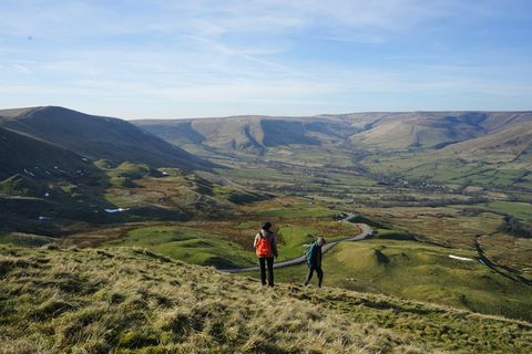 英国，霍普山谷，mam tor，road，peak district，hills，england，rucksack