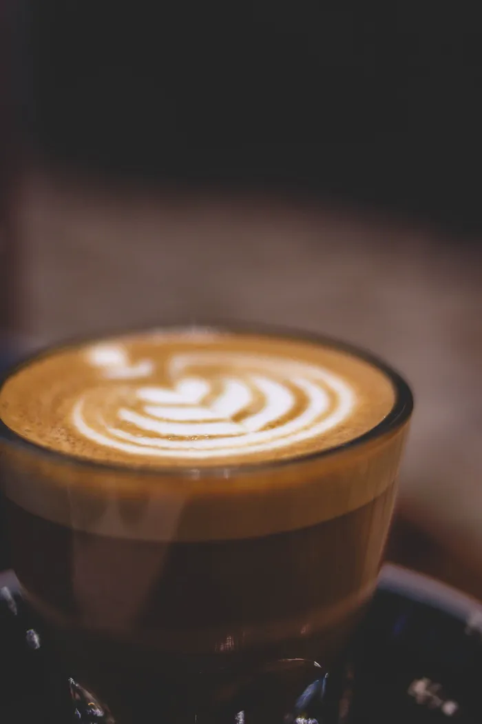 菲律宾，塔吉格，caravan black coffee company，latteart，cortado，coffeeshop，latte，coffee