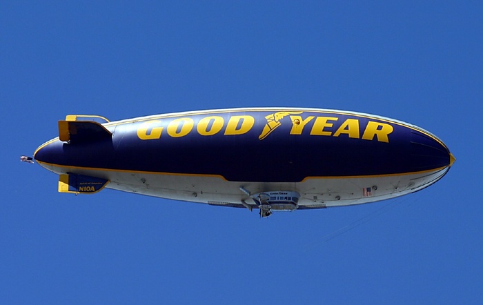 蓝色、白色、good、year blimp clipart、blimp、goodyear、sky、aircraft