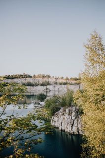 Zakrzówek水库,这座古老的石灰岩采石场被洪水淹没 Zakrzówek水库,这座古老的石灰岩采石场被洪水淹没