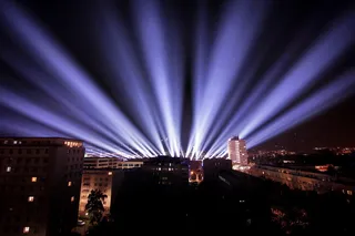 奥地利林茨，untere donaulände，夜晚，演出，光束，广角，佳能