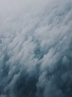 白天云层的照片 白天云层的照片