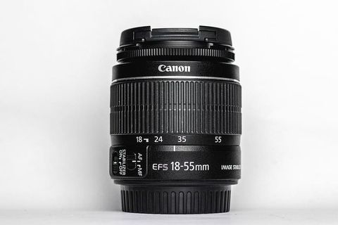 黑色佳能EFS 18-55毫米